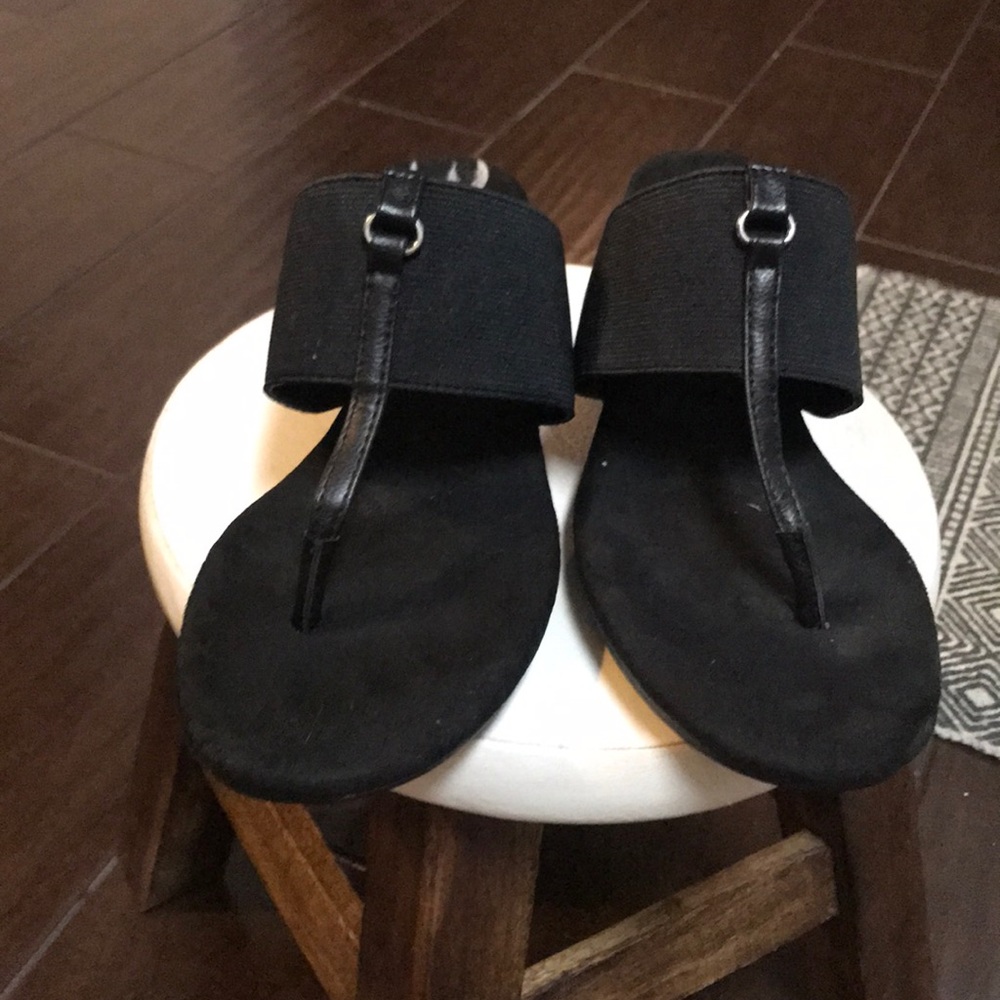Black shoes